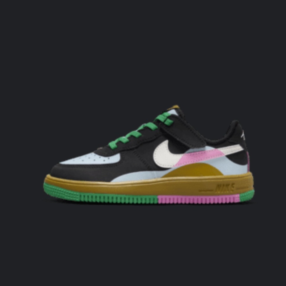 Nike Force 1 Low LV8 2 EasyOn